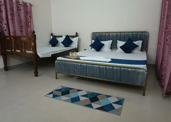 Niyati\'S Nest Near Airport